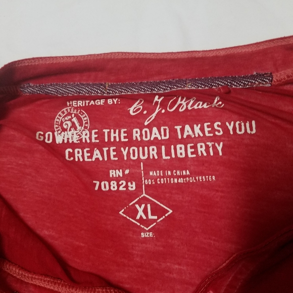 TRUE LIBERTY MENS RED T-SHIRT!!!! - Picture 2 of 3
